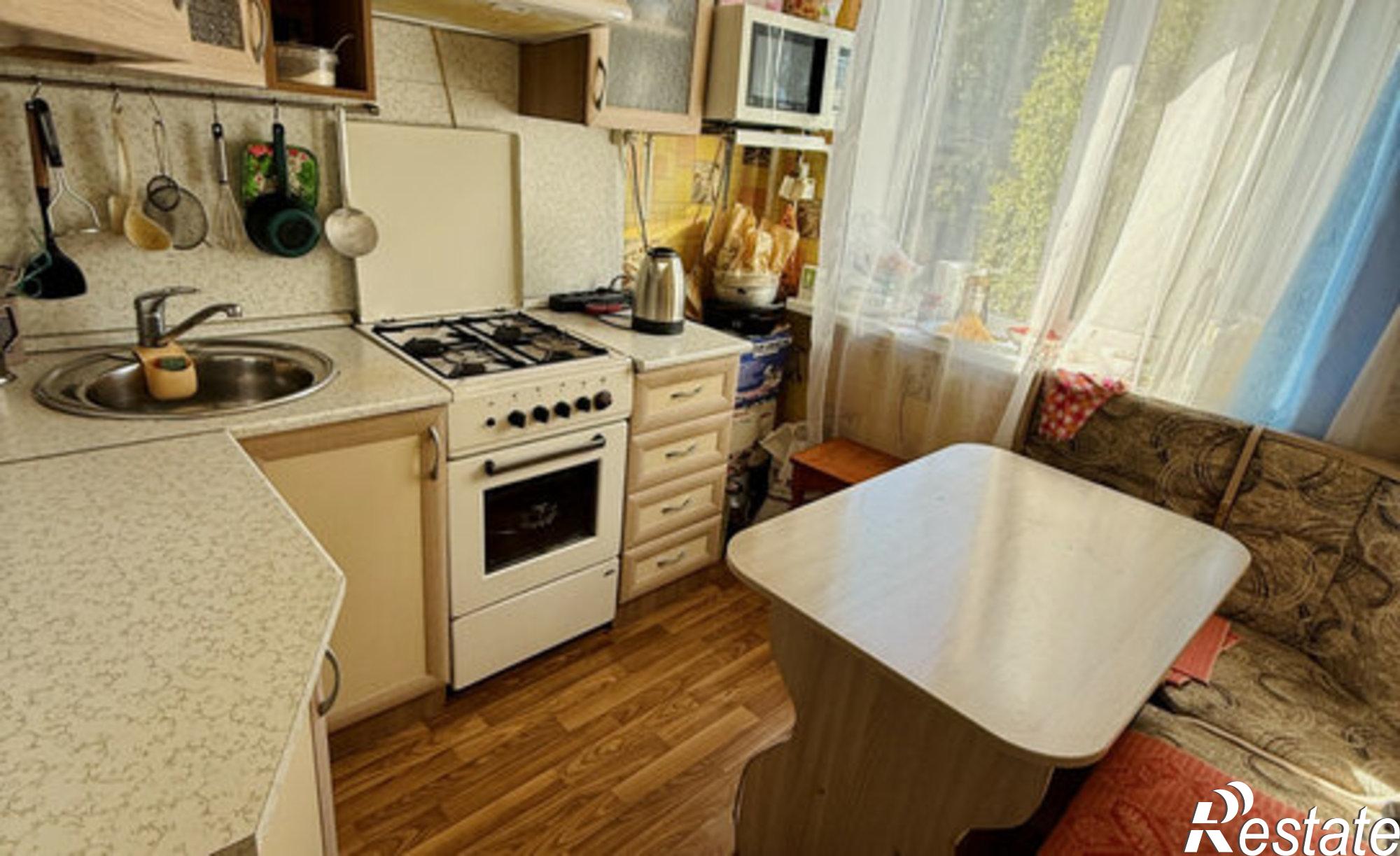 Купить квартиру за 5 249 000 рублей на улица Адмирала Кузнецова, 27