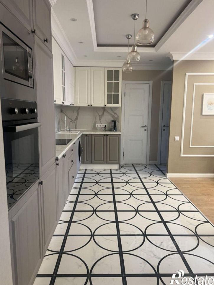 3-комн квартира улица Серафимовича, 20,  д. 20