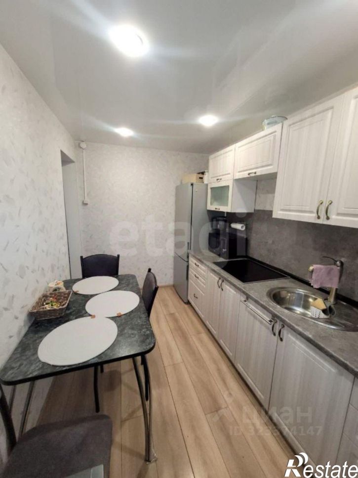 Комната улица Адмирала Макарова, 12 к1,  д. 12 к1