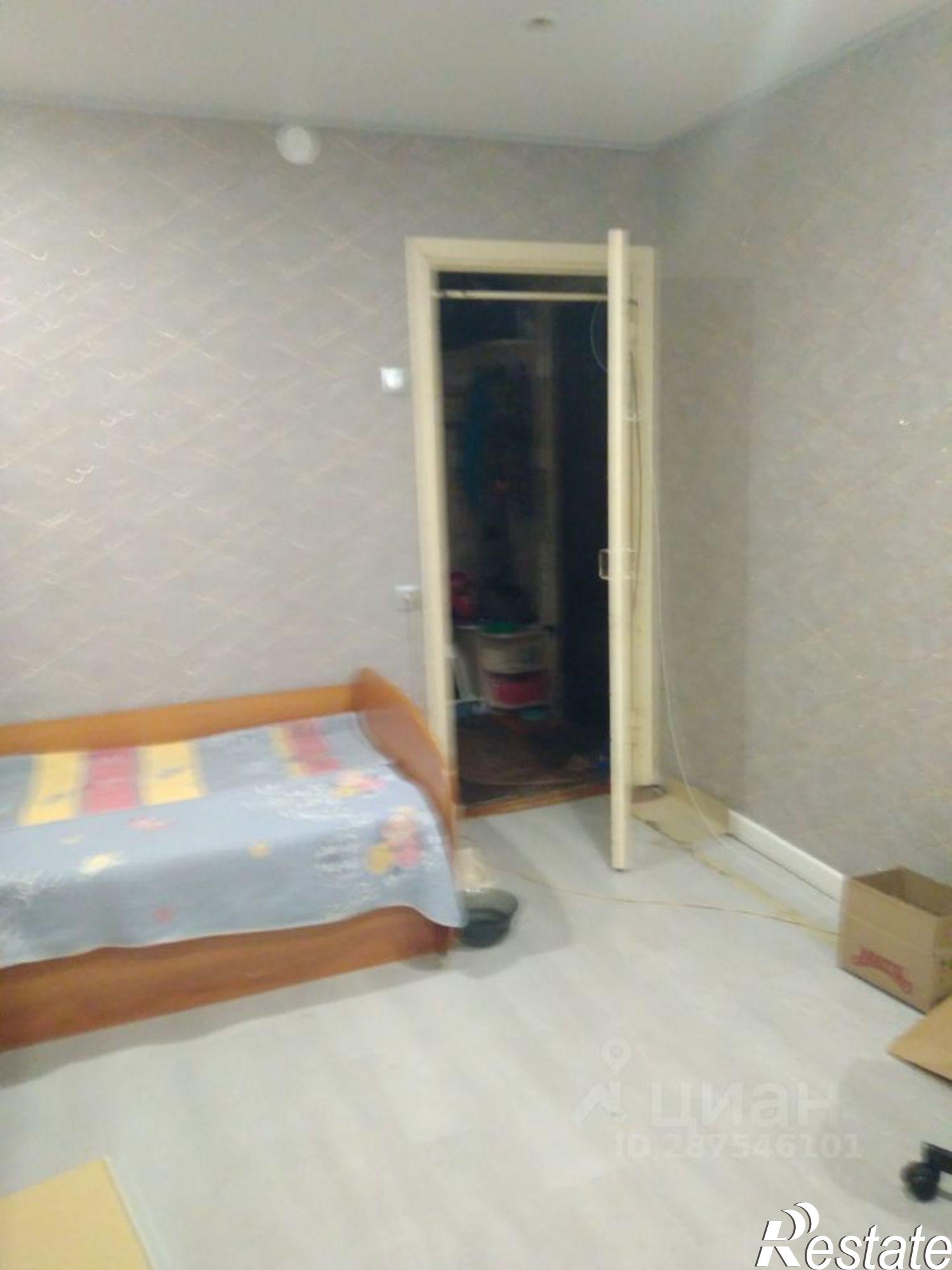 Сдать комнату за 18 000 рублей на улица Урицкого, 54 к1