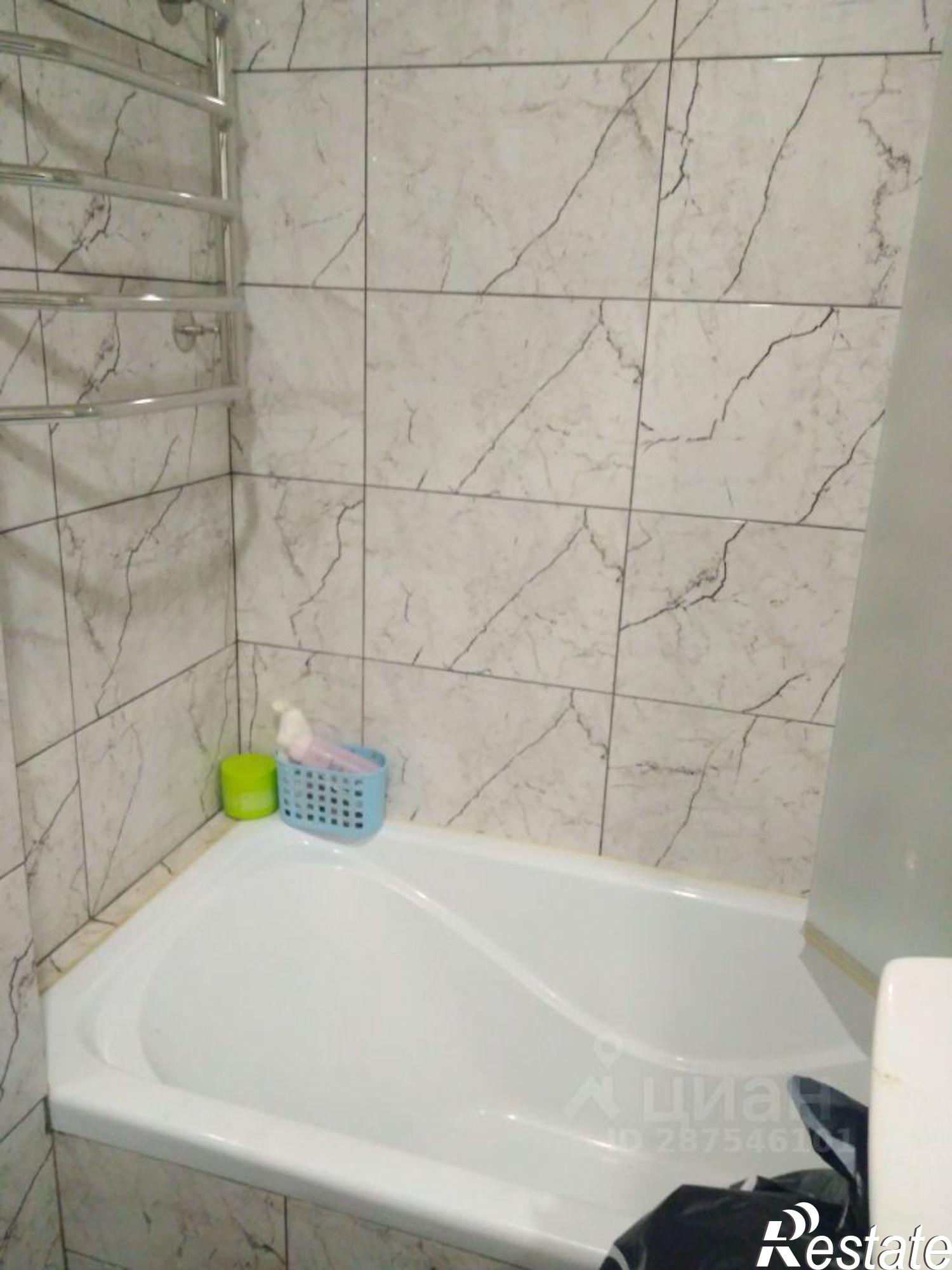 Сдать комнату за 18 000 рублей на улица Урицкого, 54 к1