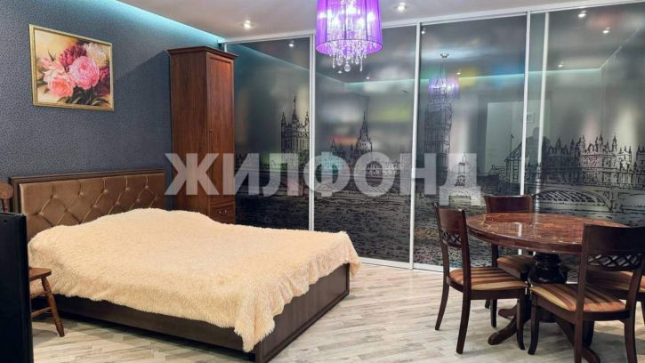 2-комн квартира Суворова улица, д.12