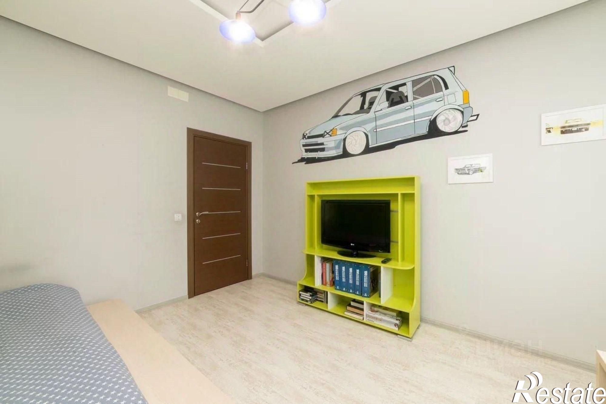 Купить квартиру за 13 300 000 рублей на проспект Обводный Канал, 76