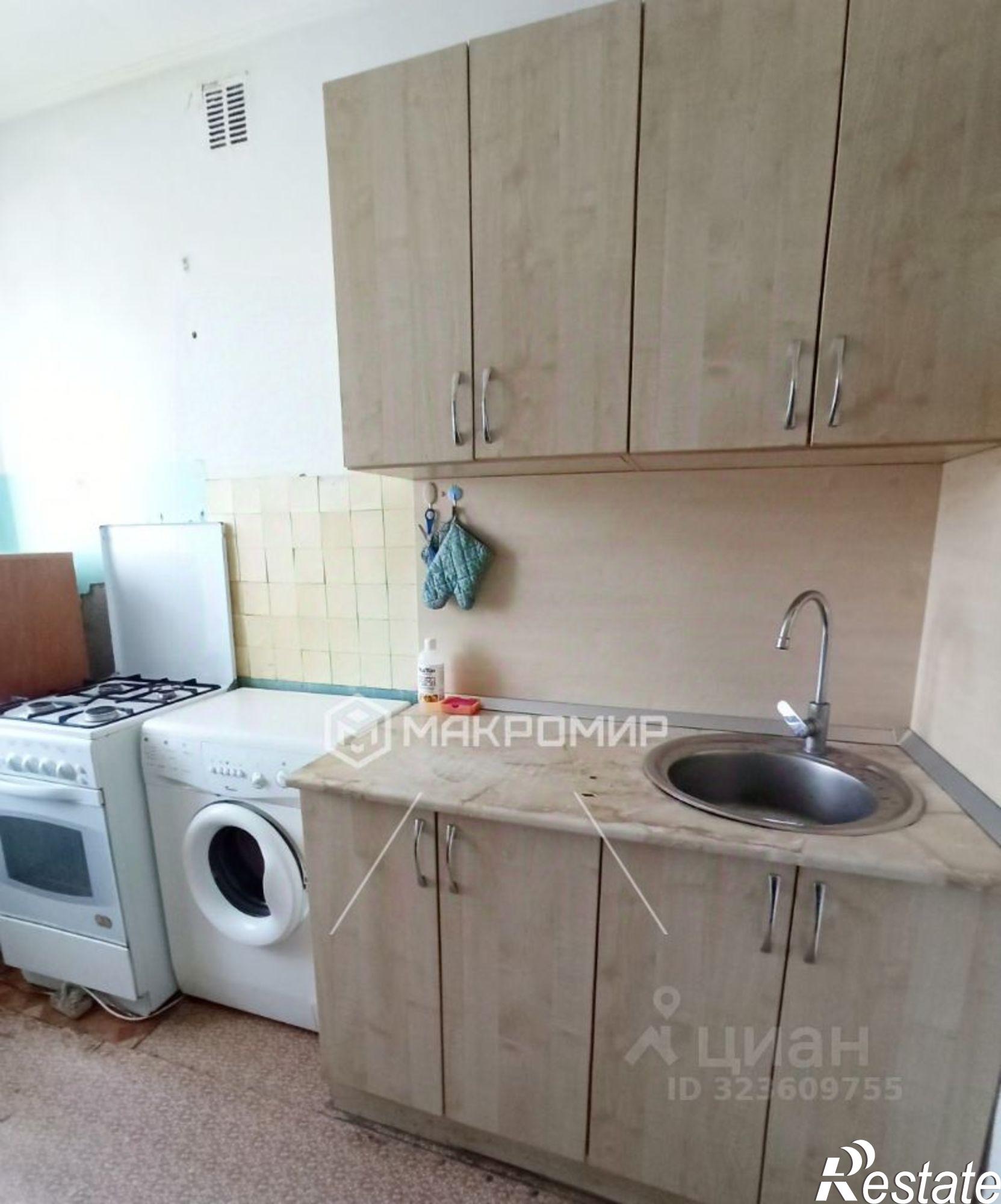 Сдать комнату за 11 000 рублей на Новгородский проспект, 172