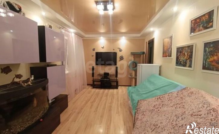 3-комн квартира пр-кт Обводный канал, 22 2,  д. 22 2,  к. 2