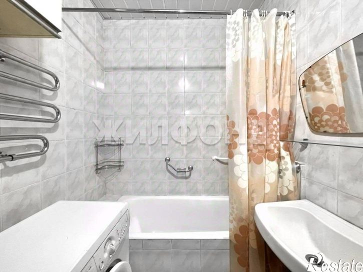 2-комн квартира Никольский проспект, 32 к1,  д. 32 к1