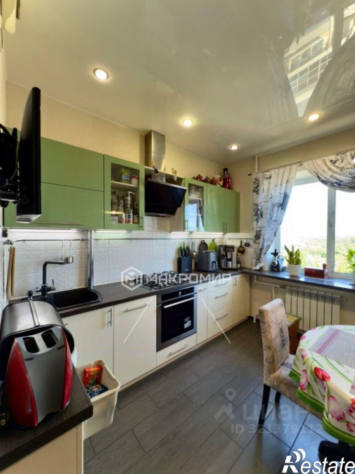 4-комн квартира улица Терёхина, 6,  д. 6