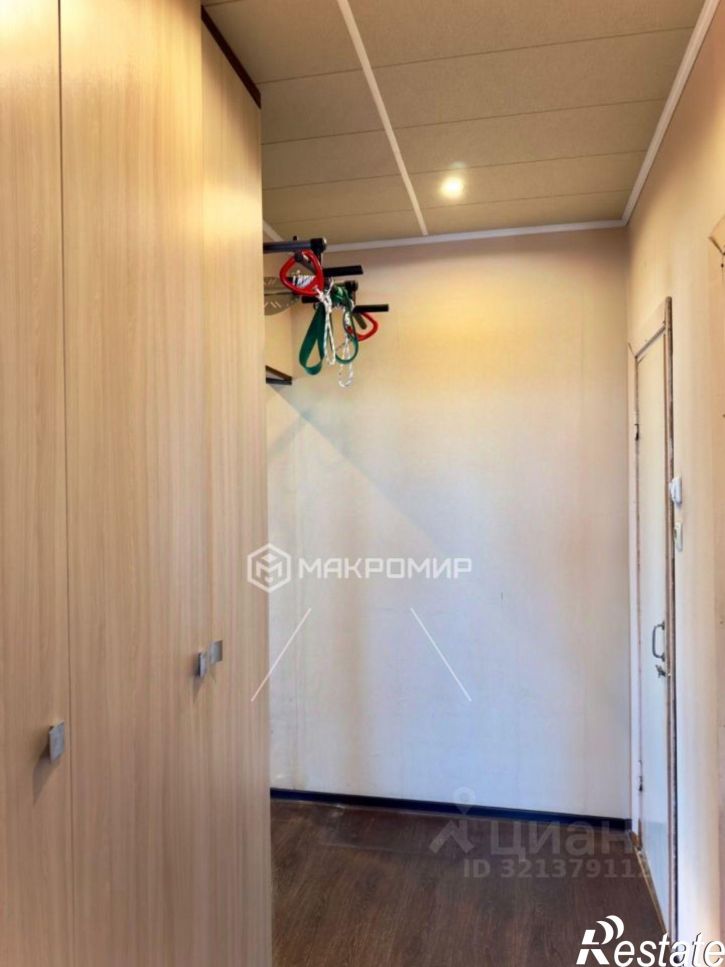 4-комн квартира улица Терёхина, 6,  д. 6