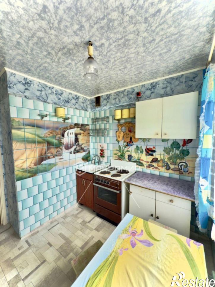 3-комн квартира улица Адмирала Кузнецова, 15,  д. 15