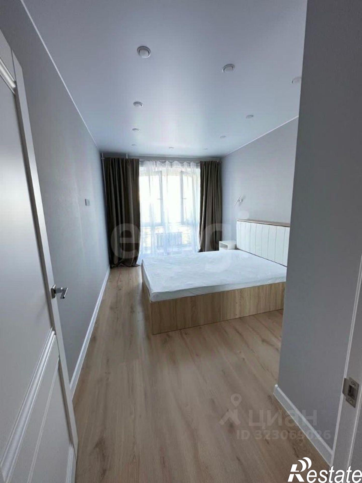 Сдать квартиру за 45 000 рублей на улица Выучейского, 47 к1