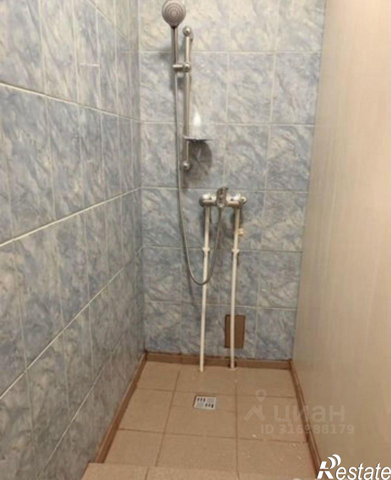 Сдать комнату за 9 000 рублей на проспект Ломоносова, 15 к1