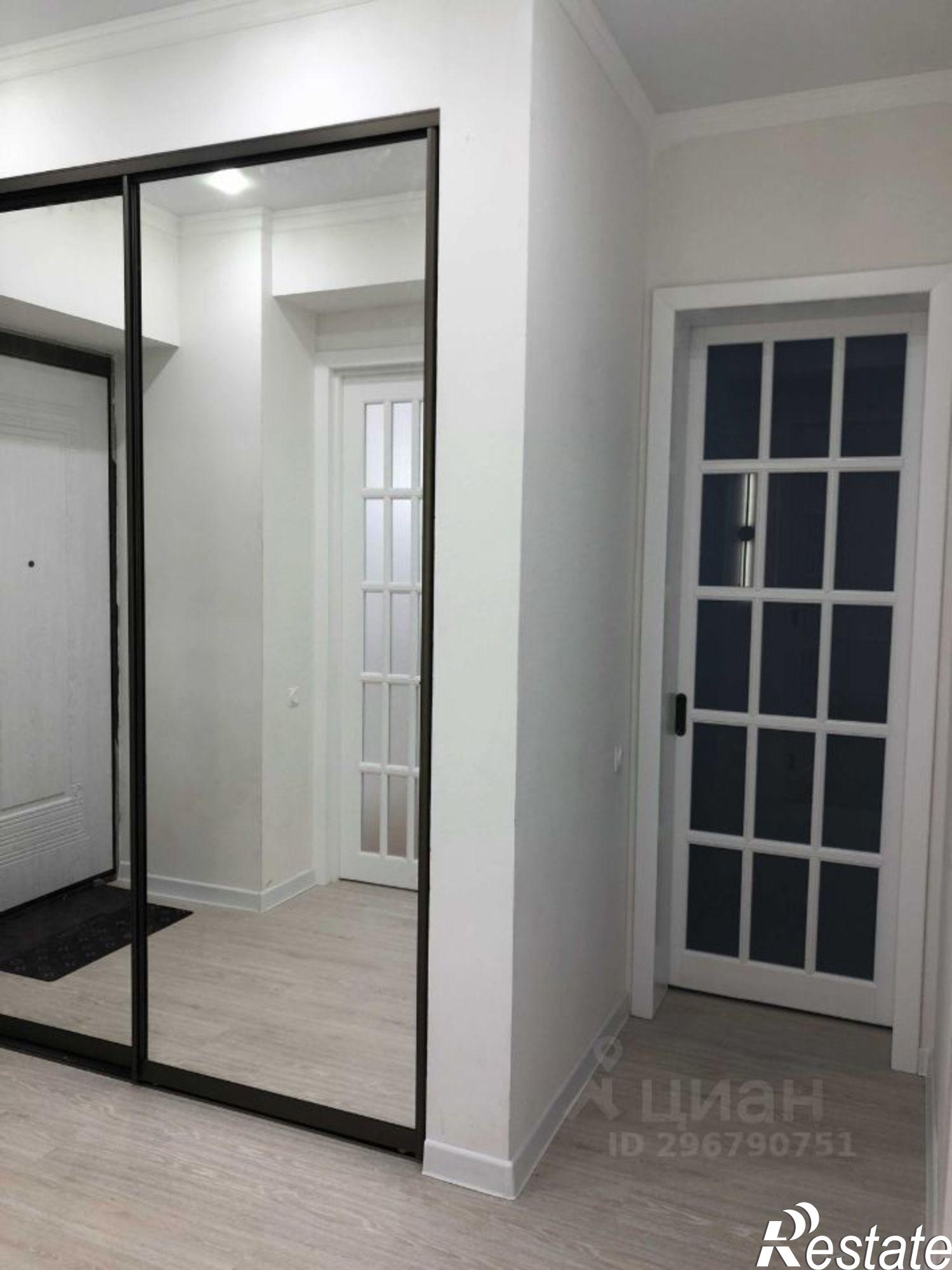 Купить квартиру за 7 700 000 рублей на Никольский проспект, 86