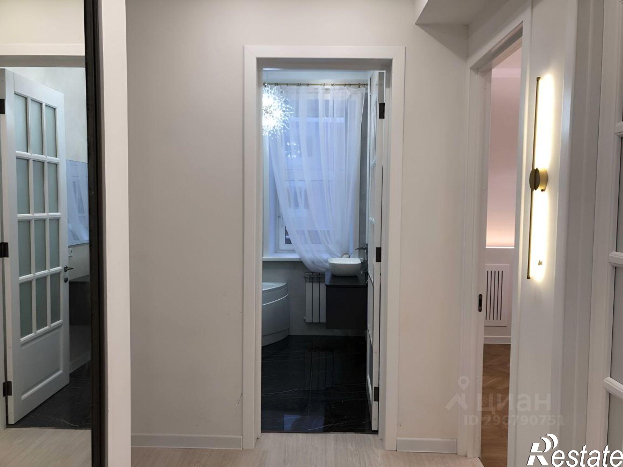 Купить квартиру за 7 700 000 рублей на Никольский проспект, 86