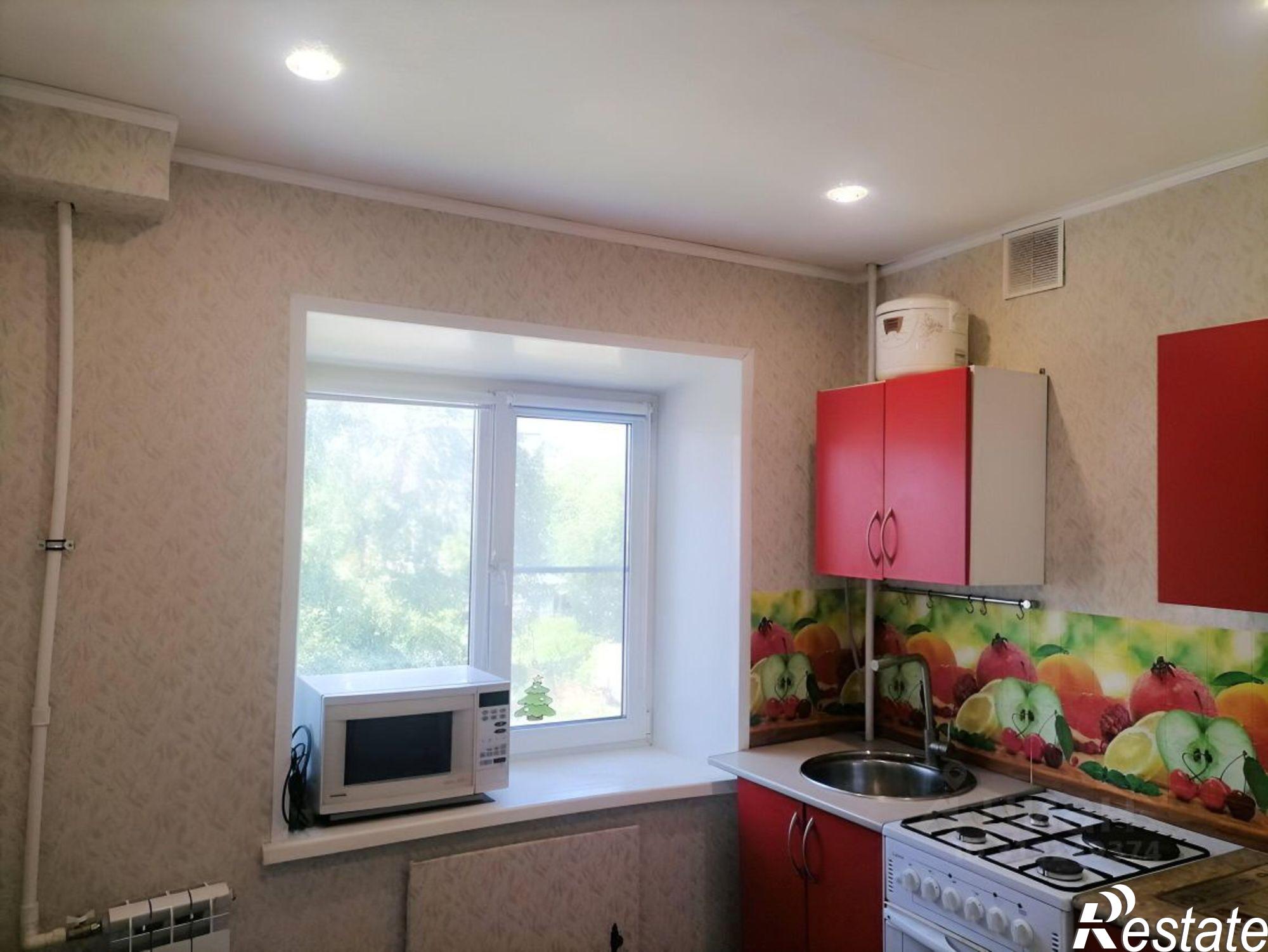 Купить квартиру за 3 400 000 рублей на улица Парижской Коммуны, 8