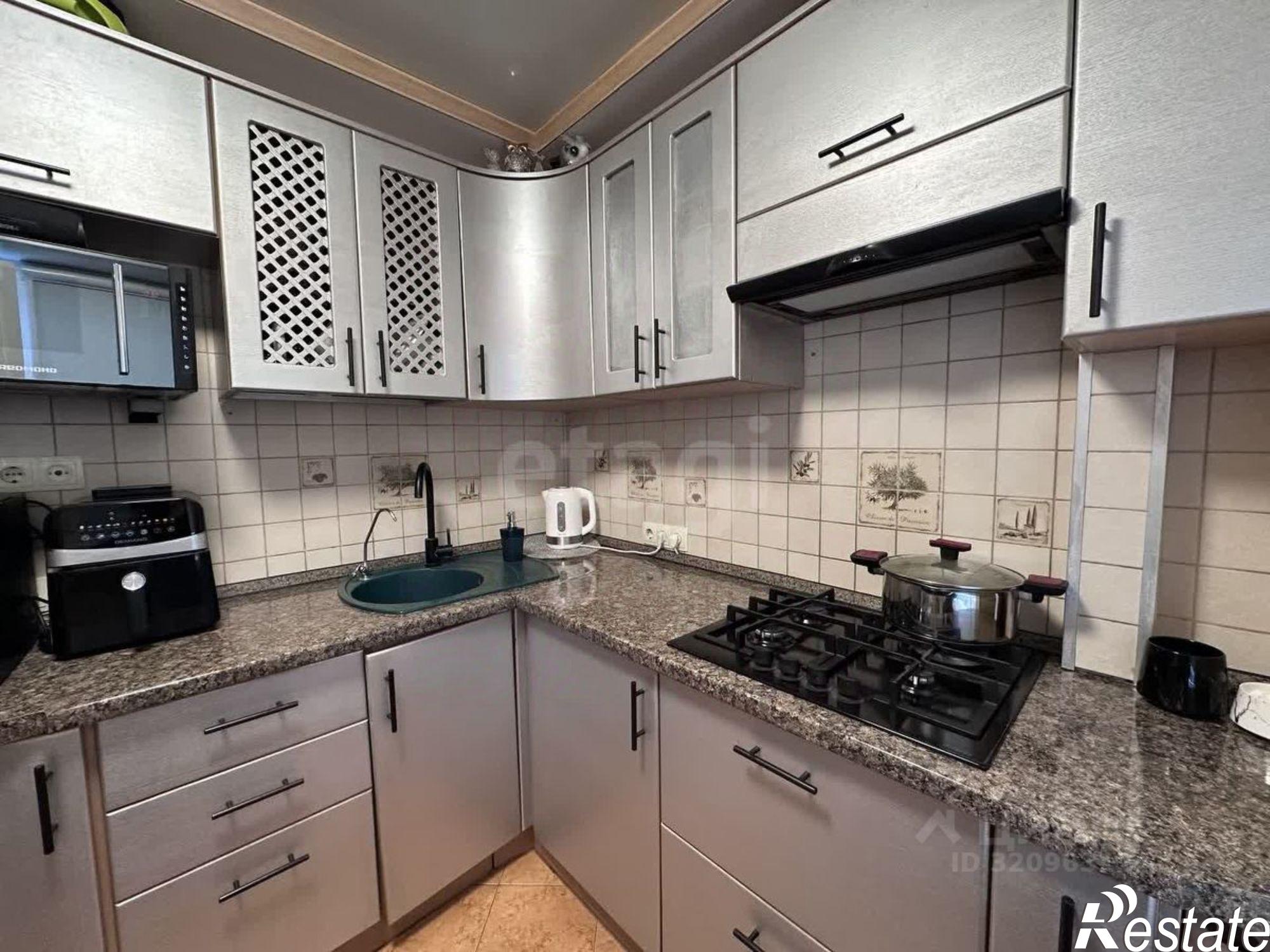 Купить квартиру за 6 000 000 рублей на Троицкий проспект, 186