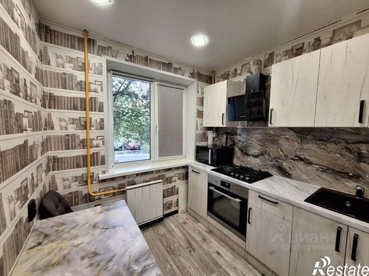 2-комн квартира улица Воронина, 45 к3,  д. 45 к3