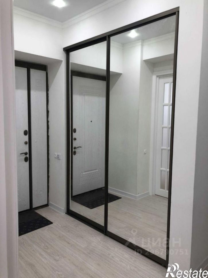 2-комн квартира Никольский проспект, 86,  д. 86