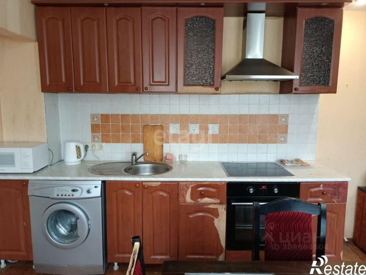 3-комн квартира улица Выучейского, 59 к2,  д. 59 к2