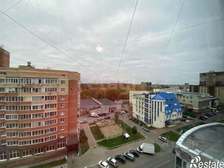 3-комн квартира улица Гайдара, 42,  д. 42