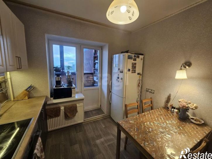 3-комн квартира Стрелковая улица, 28,  д. 28