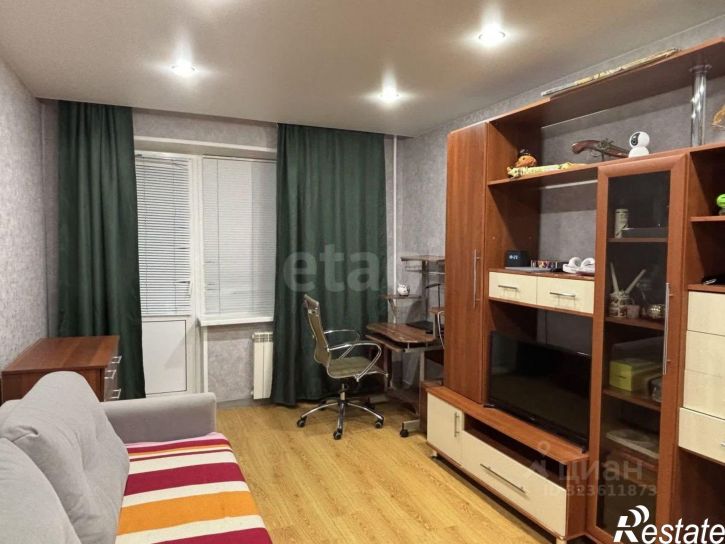 3-комн квартира улица 40-летия Великой Победы, 5,  д. 5