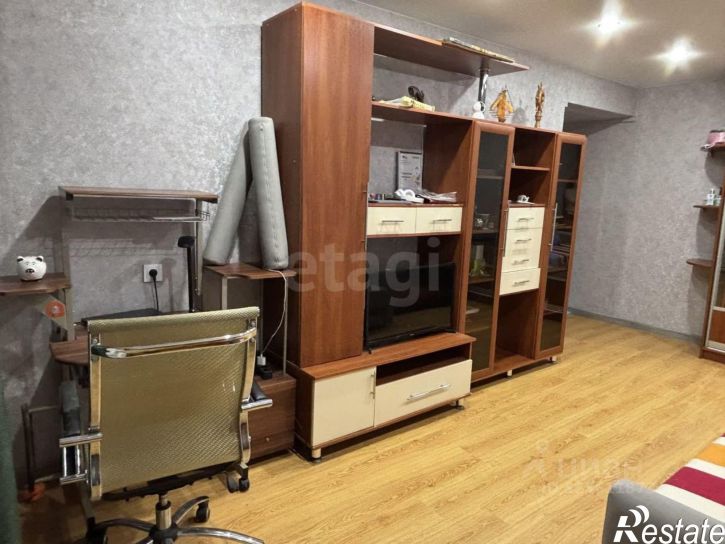 3-комн квартира улица 40-летия Великой Победы, 5,  д. 5