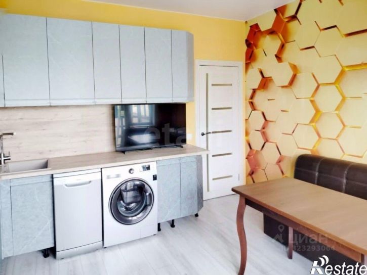 2-комн квартира