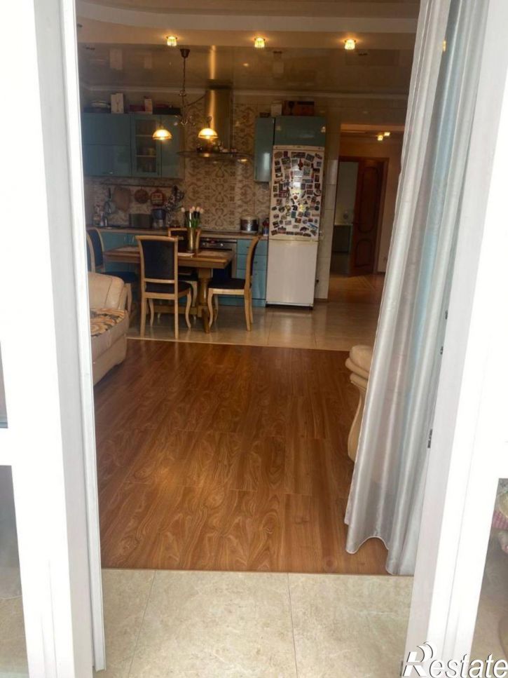 3-комн квартира Воскресенская улица, 14,  д. 14