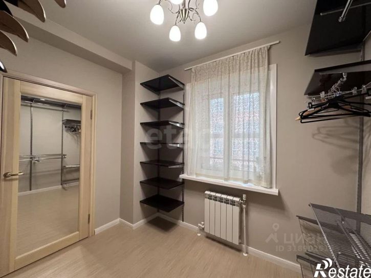 5-комн квартира Новгородский проспект, 93,  д. 93