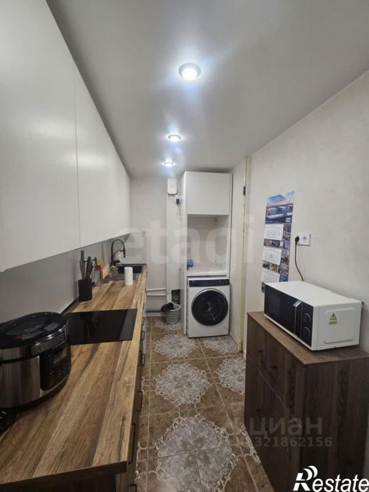 4-комн квартира улица Попова, 63,  д. 63