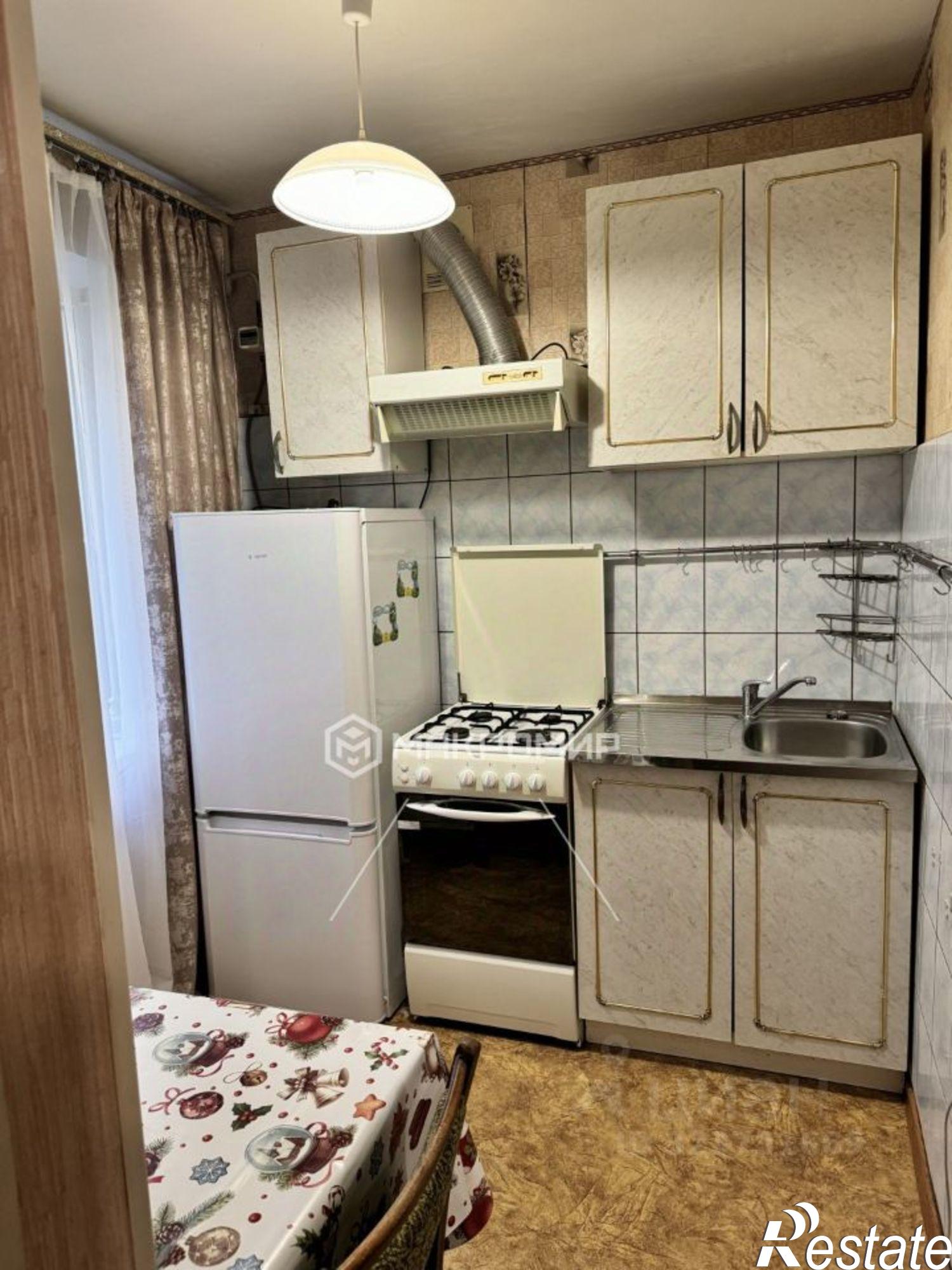 Купить квартиру за 3 200 000 рублей на Вологодская улица, 42