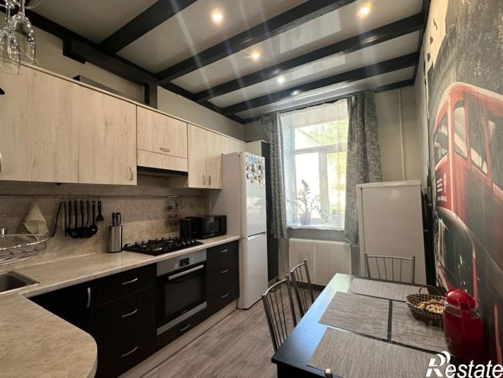 3-комн квартира улица Силикатчиков, 2 к2,  д. 2 к2