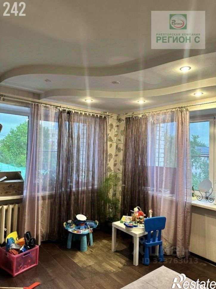 3-комн квартира пр-кт Ломоносова, 64,  д. 64