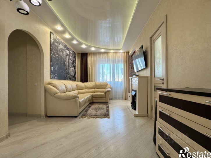 3-комн квартира Никольский проспект, 45,  д. 45