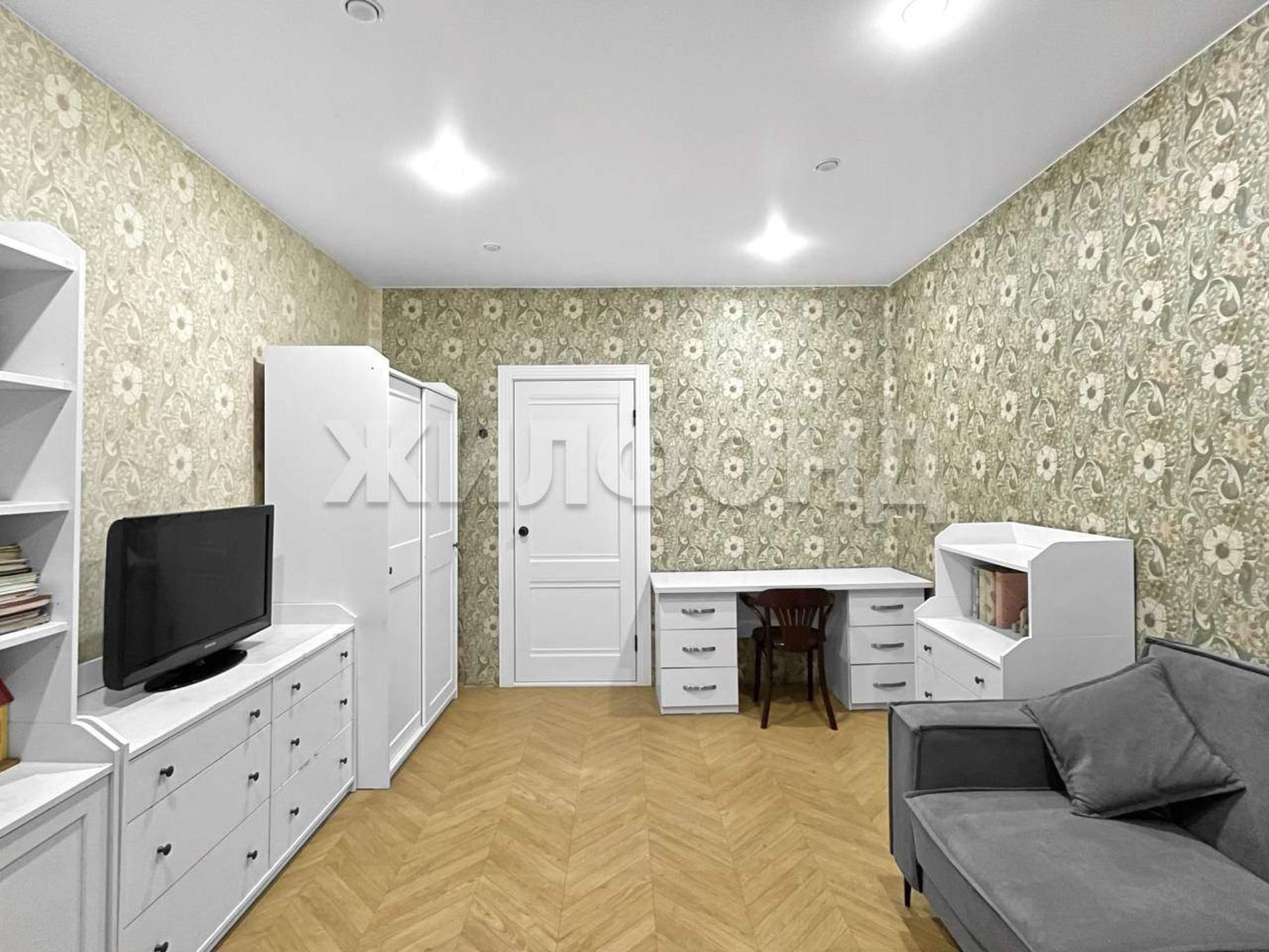 Купить квартиру за 10 300 000 рублей на Воскресенская улица, д.75/1