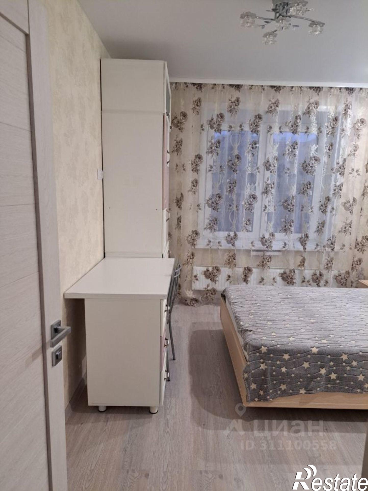 Сдать квартиру за 42 000 рублей на проспект Ломоносова, 107