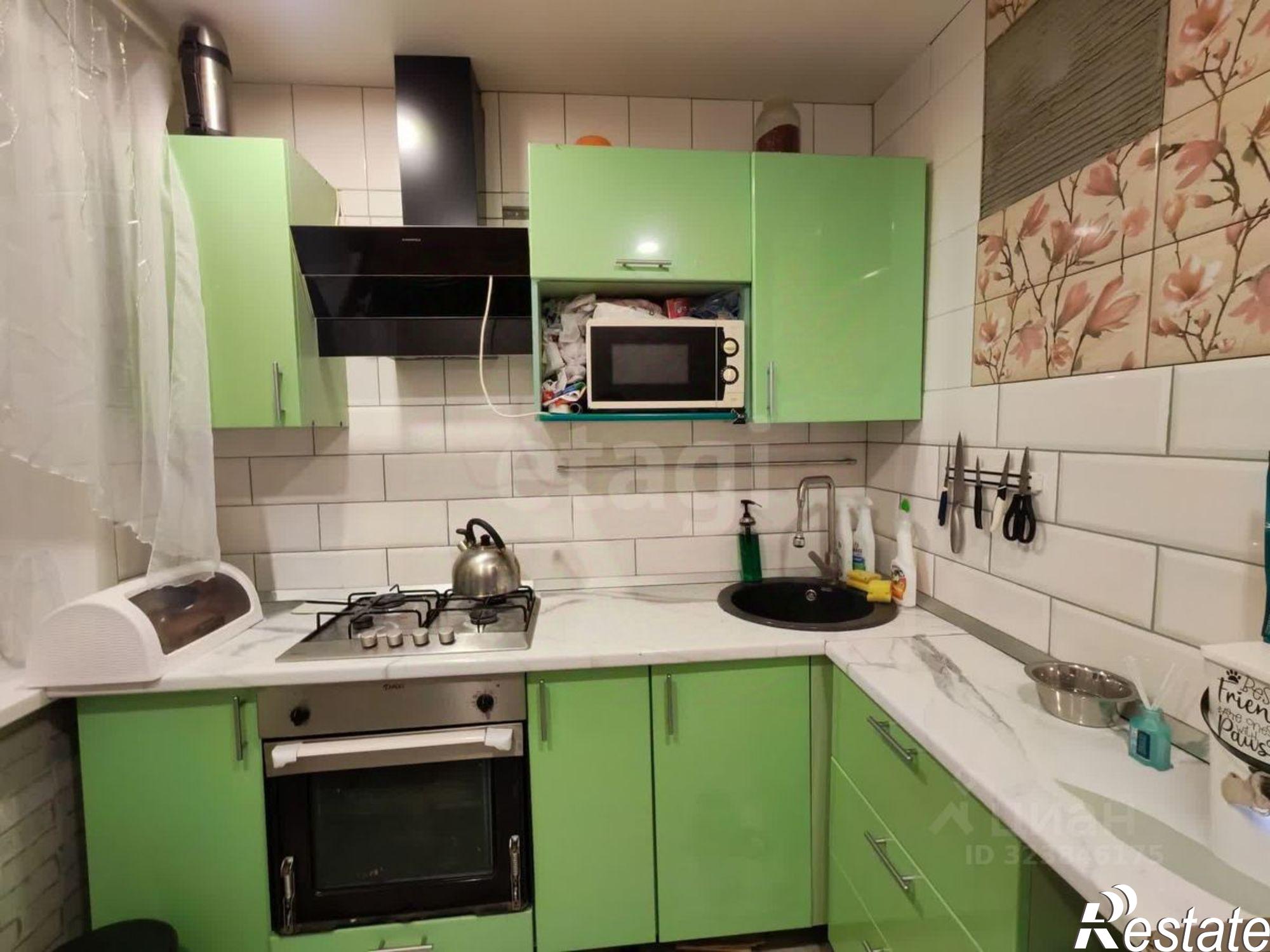 Купить квартиру за 4 370 000 рублей на ул Каботажная, 13