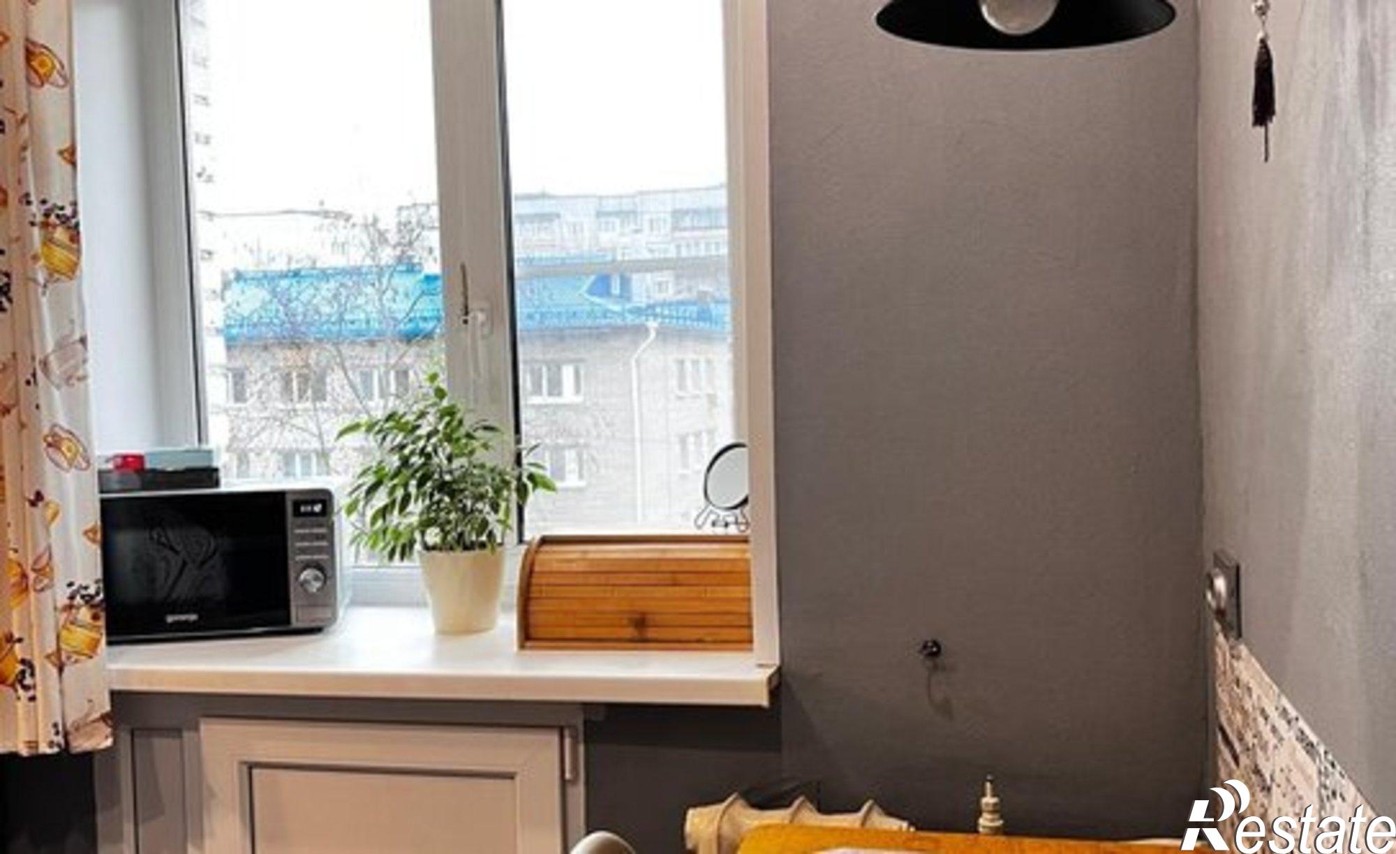 Купить квартиру за 4 600 000 рублей на проспект Обводный Канал, 91