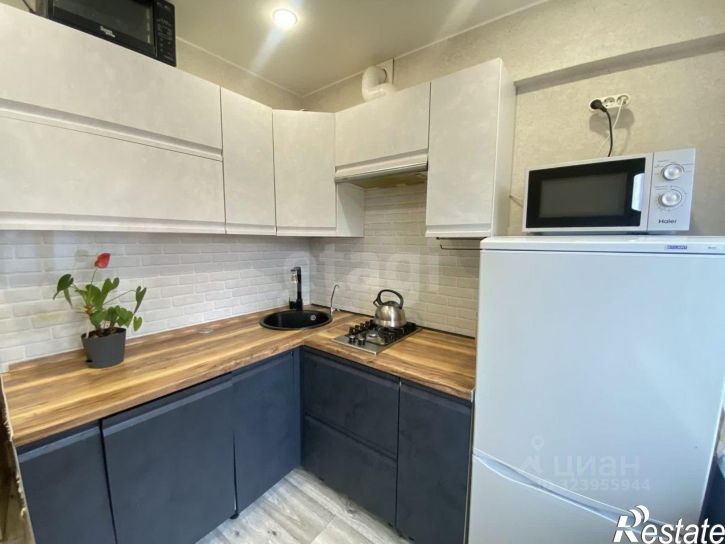 2-комн квартира улица Попова, 25,  д. 25