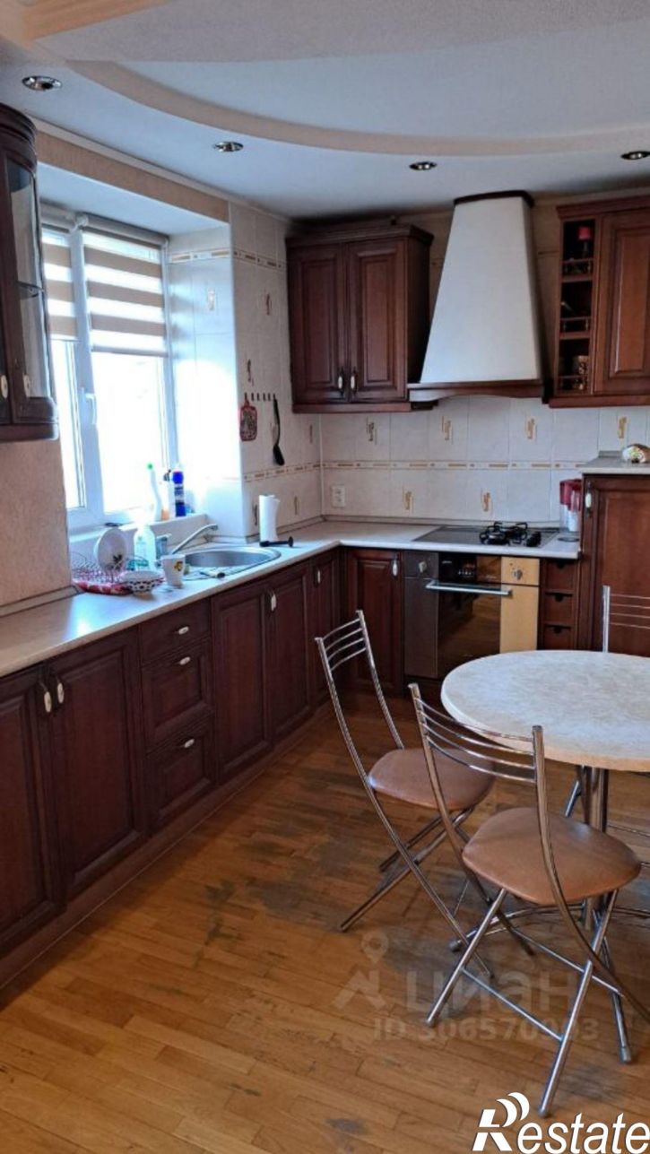 3-комн квартира проспект Дзержинского, 7,  д. 7