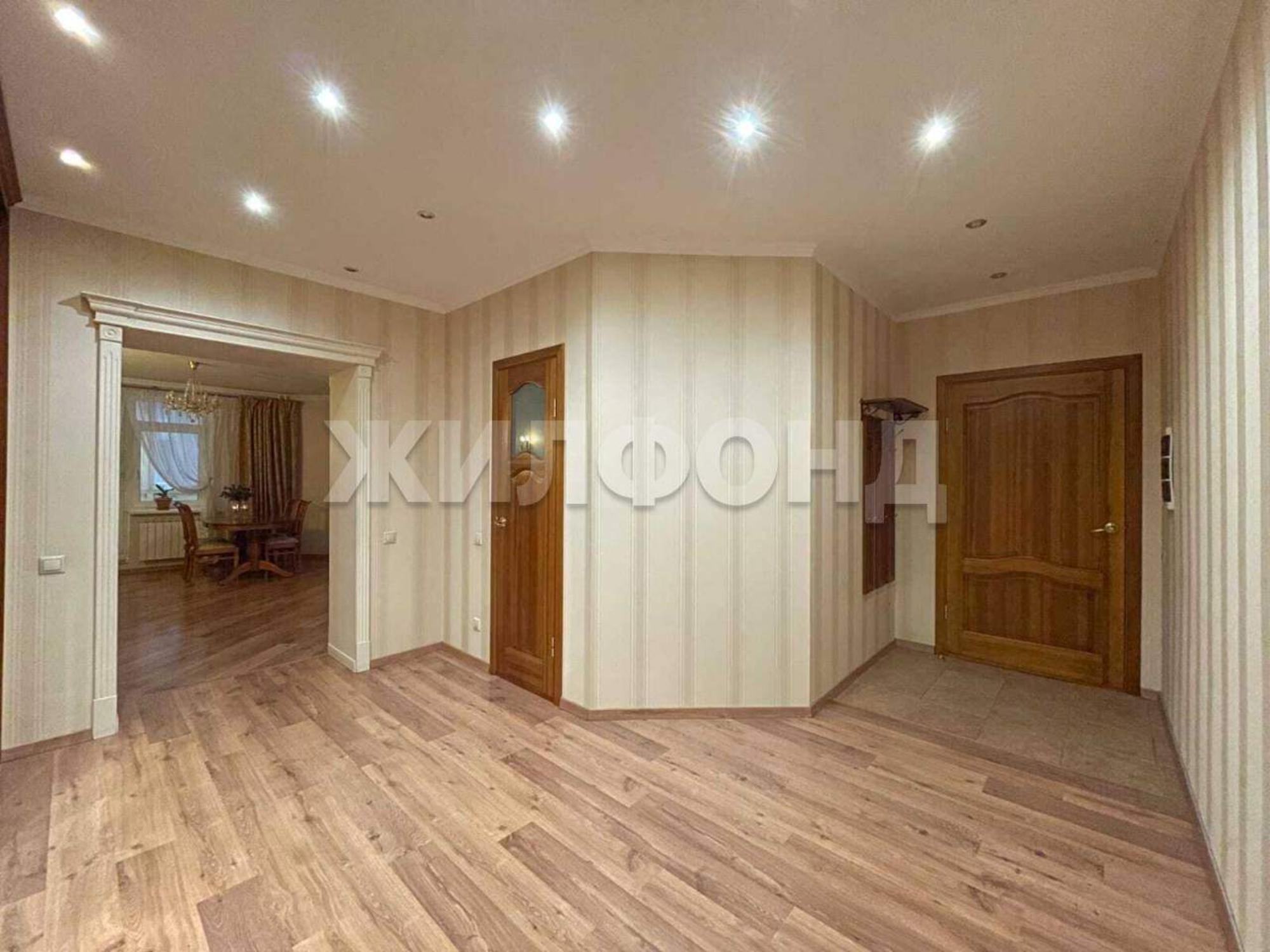 Купить квартиру за 14 300 000 рублей на Поморская улица, д.34/1