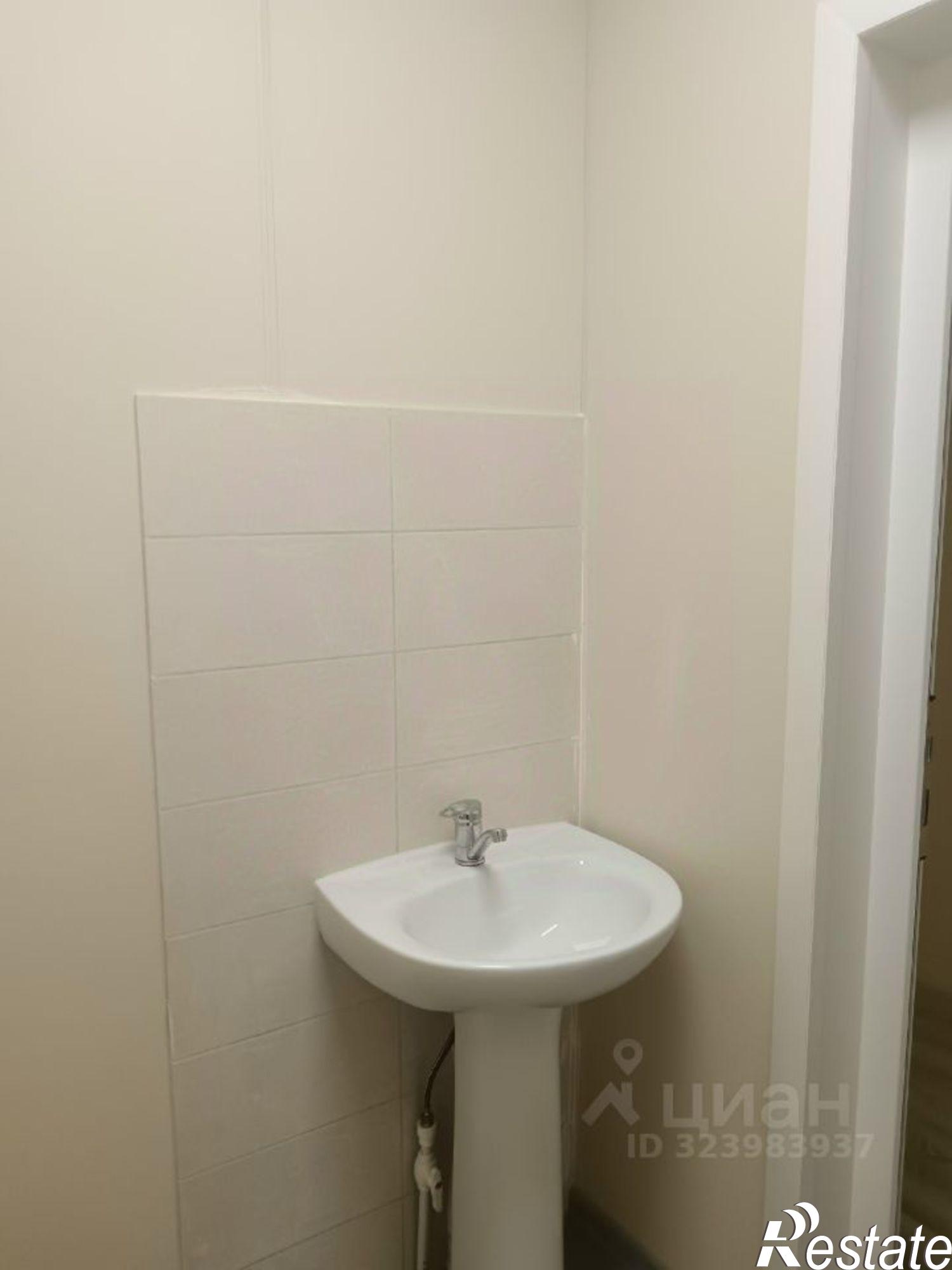 Сдать ОСЗ, отдельно стоящее здание за 506 093 рублей на Лучевая улица