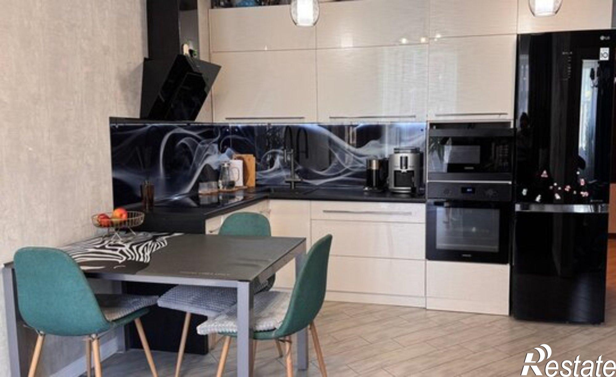 Купить квартиру за 11 199 000 рублей на набережная Северной Двины, 71