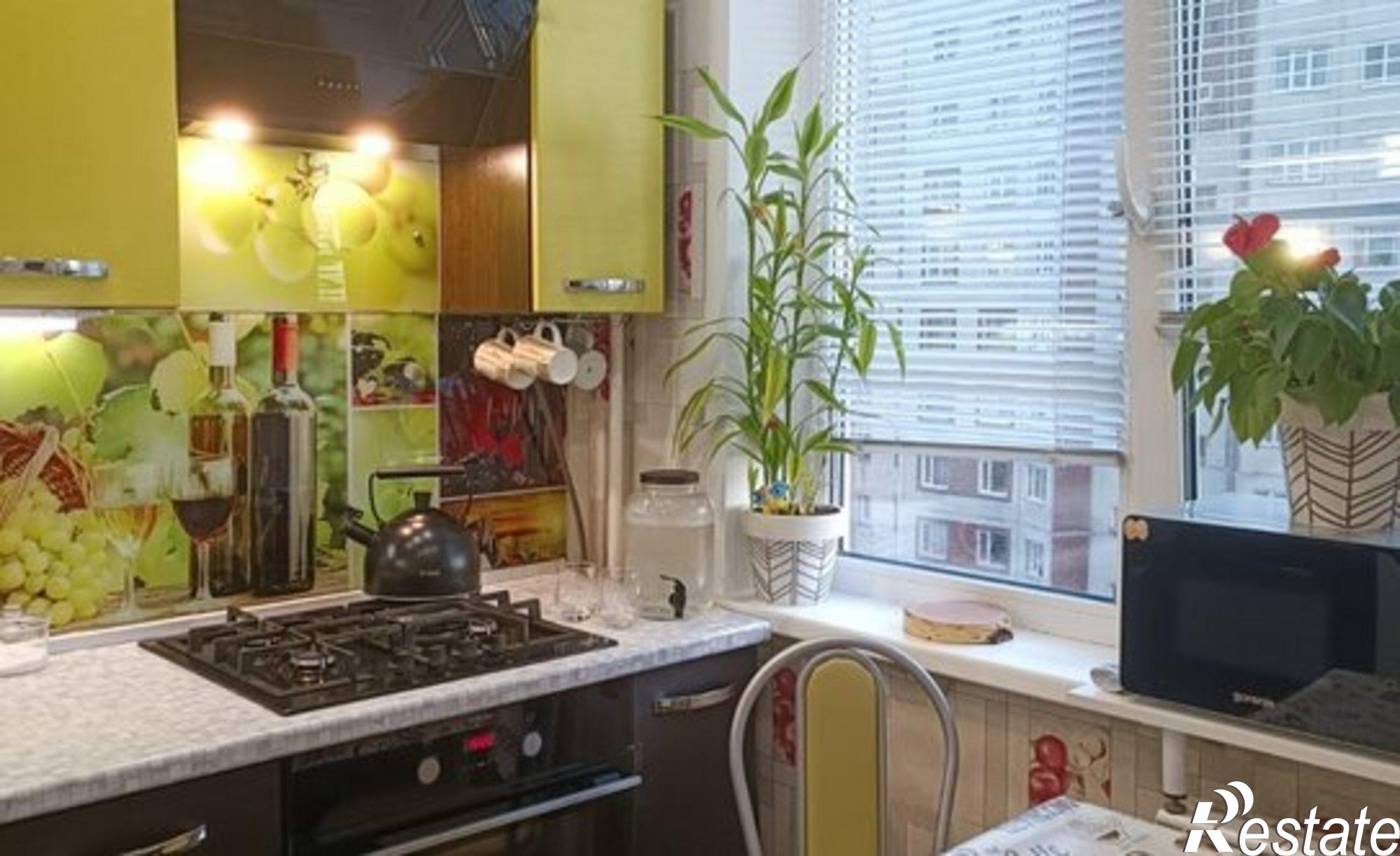 Купить квартиру за 4 880 000 рублей на улица Попова, 25