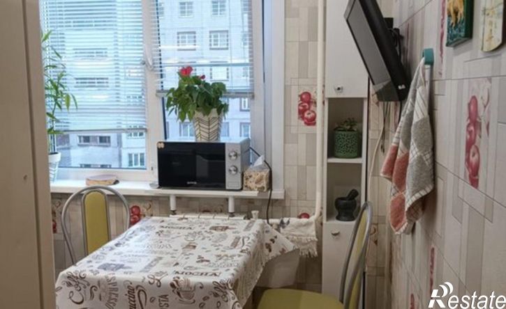 2-комн квартира улица Попова, 25,  д. 25