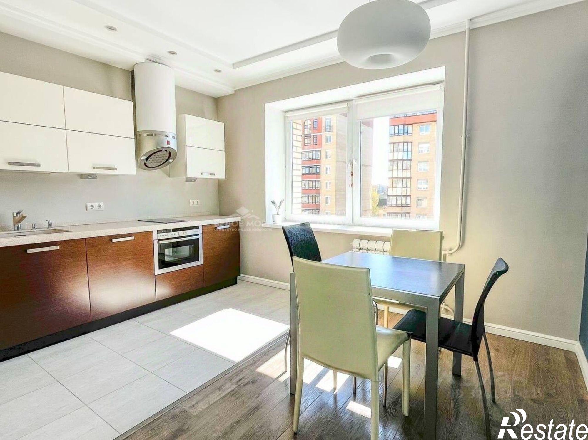 Сдать квартиру за 46 000 рублей на Воскресенская улица, 55