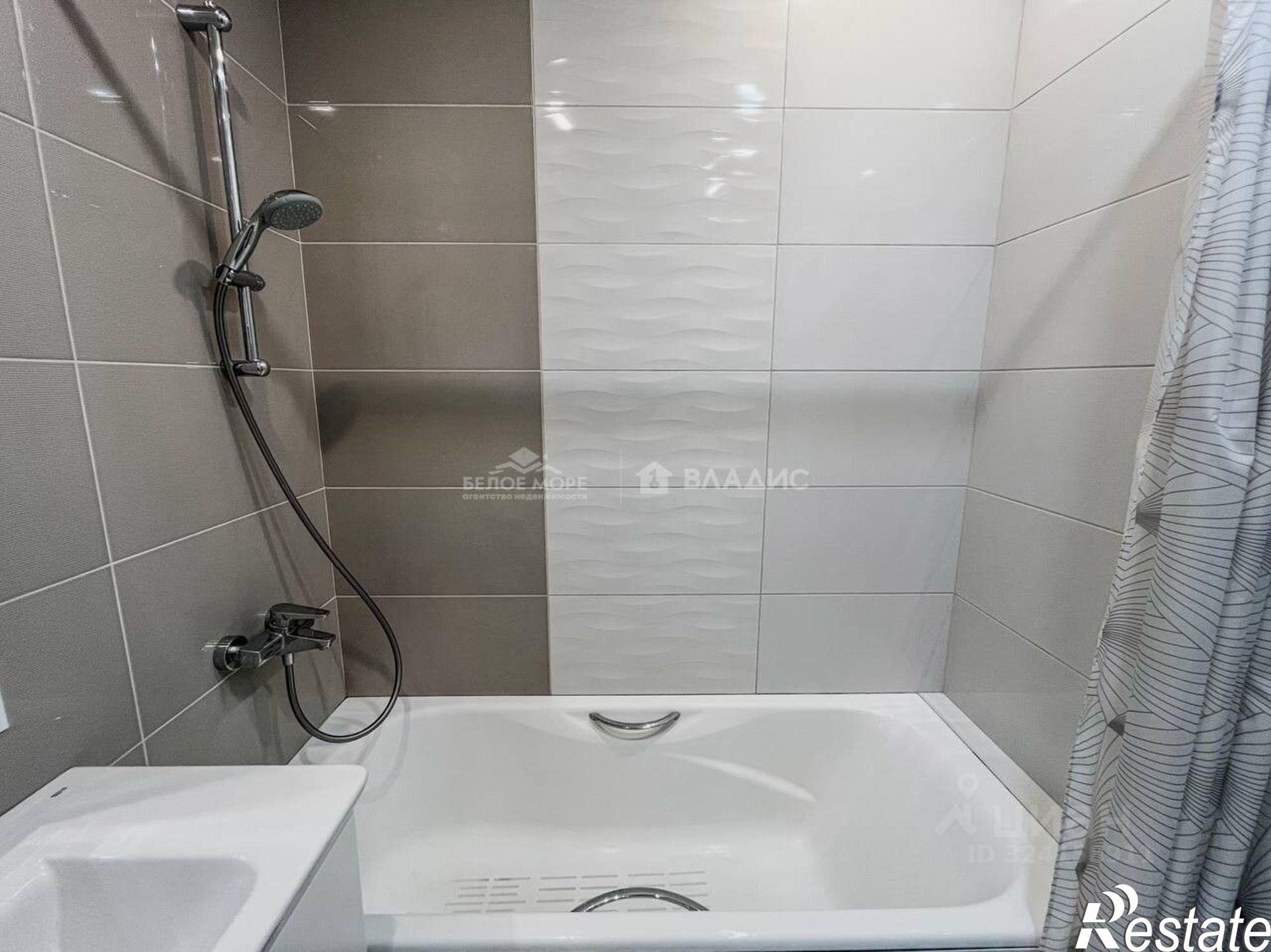 Сдать квартиру за 46 000 рублей на Воскресенская улица, 55