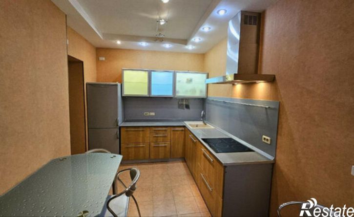 2-комн квартира улица Выучейского, 14,  д. 14