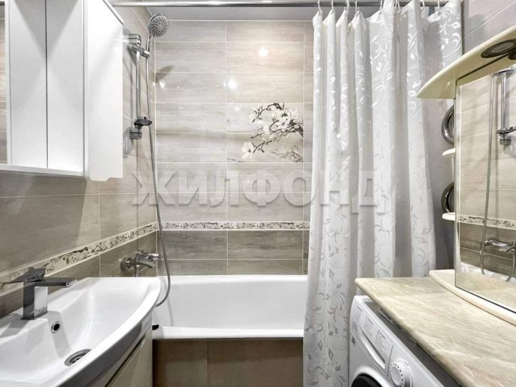 2-комн квартира Прокопия Галушина улица, д.32