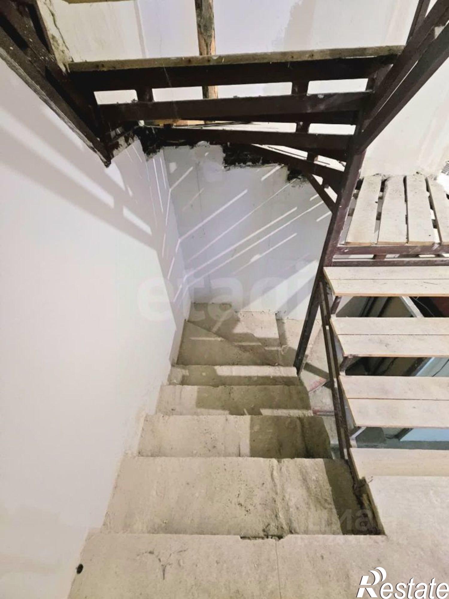 Купить квартиру за 15 500 000 рублей на ул Челюскинцев, 2